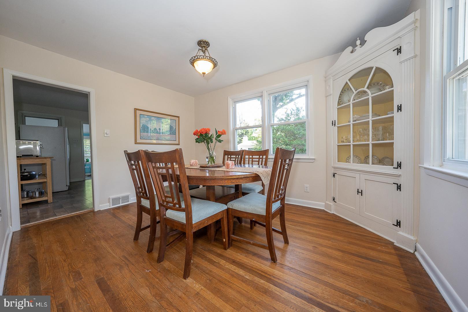 306 Prichard Lane Wallingford, PA 19086 - Photo 7 of 29 Conveniently Located Dining Room