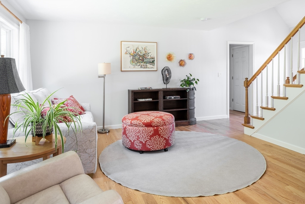 25 Country Side Road, Unit 25 Bellingham, MA 02019 - Photo 4 of 15