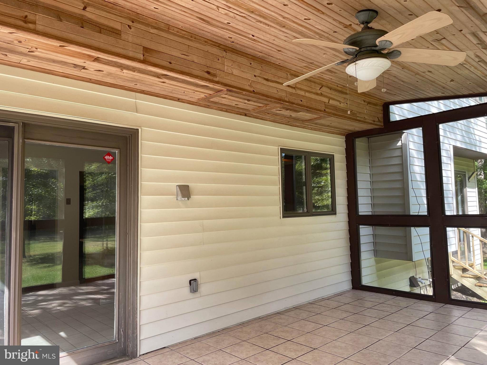 882 Whitehall Road Newfield, NJ 08344 - Photo 46 of 66 Screened In Porch
