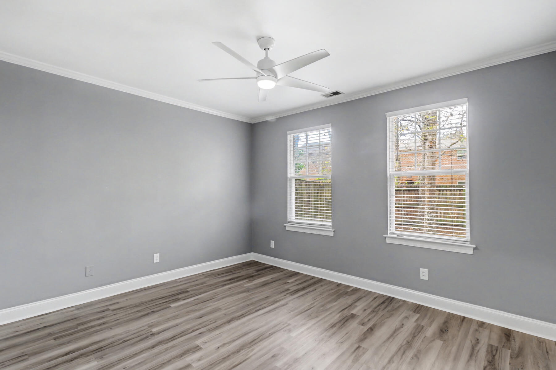 2101 Tibbett Court Charleston, SC 29414 - Photo 14 of 25 17