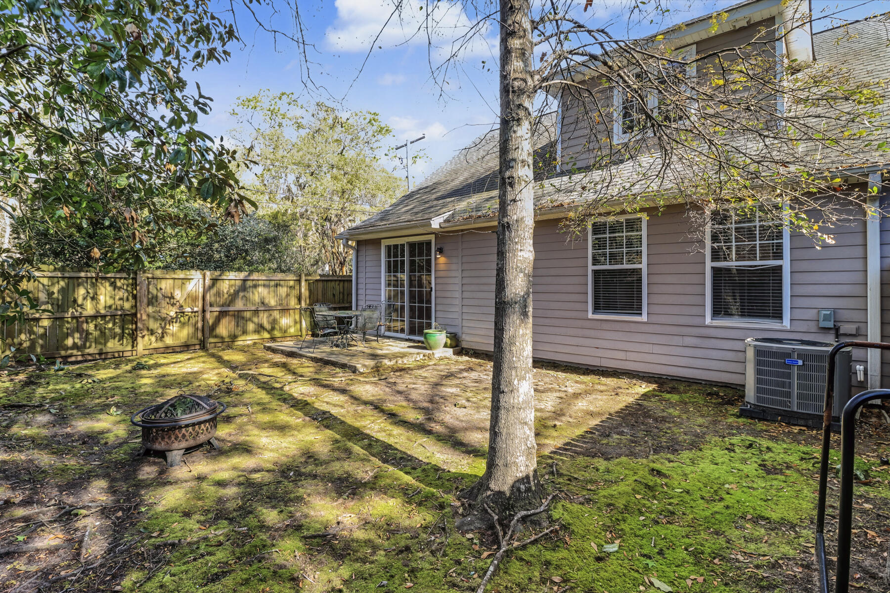 2101 Tibbett Court Charleston, SC 29414 - Photo 23 of 25 6