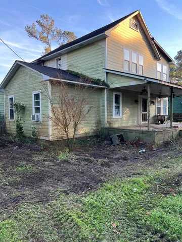 $225,000 | 402 Sears Street, St. George, SC 29477