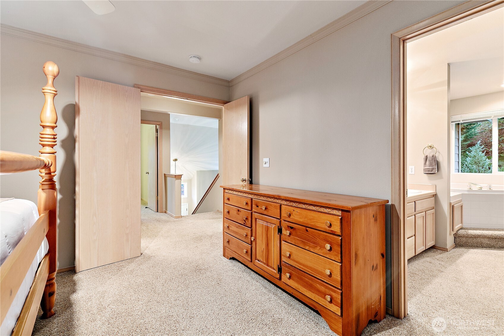 10311 Northeast 156th Place Bothell, WA 98011 - Photo 16 of 34