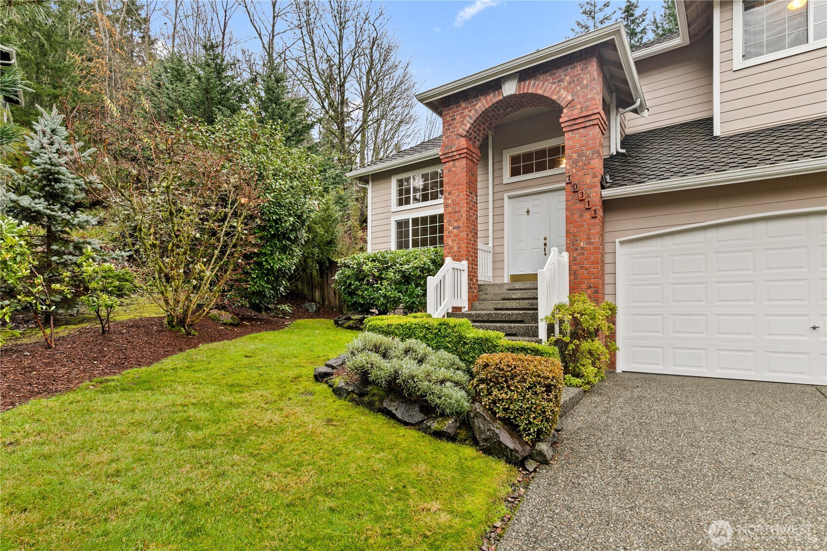 10311 Northeast 156th Place Bothell, WA 98011 - Photo 2 of 34