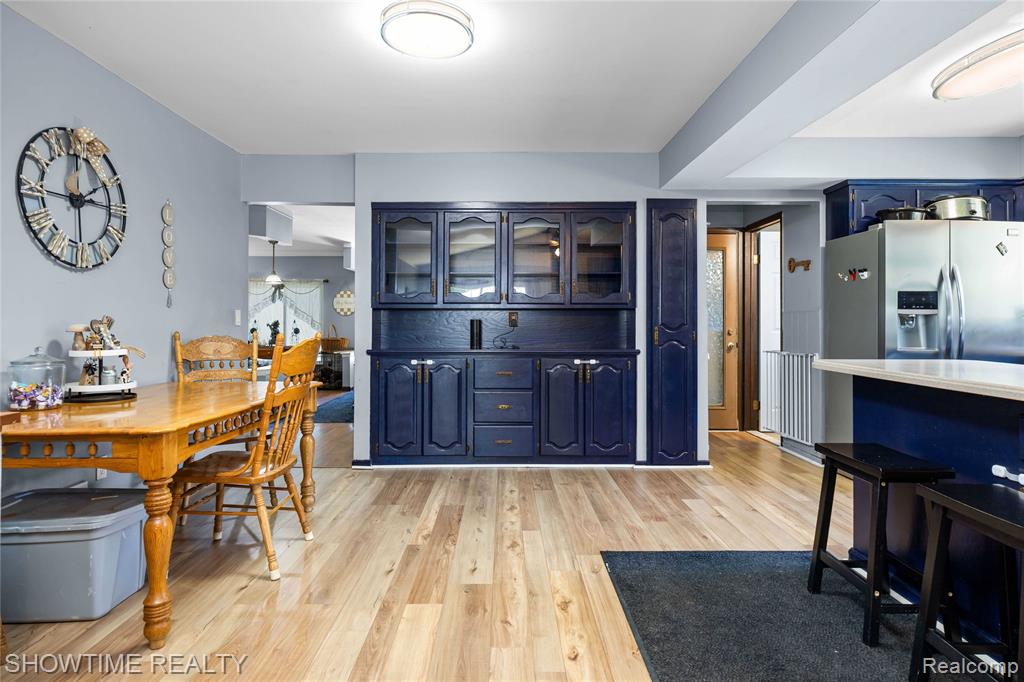 31720 Kelly Road Roseville, MI 48066 - Photo 13 of 42