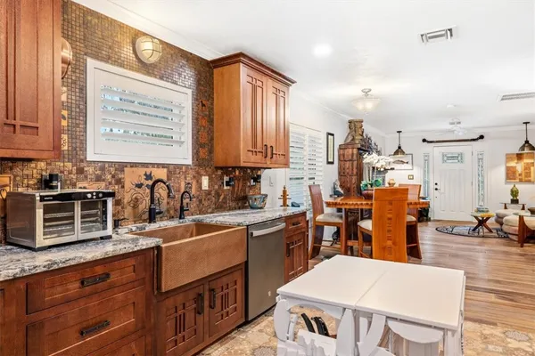 $389,000 | 3496 3rd Place, Vero Beach, FL 32968
