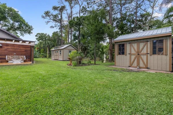 $389,000 | 3496 3rd Place, Vero Beach, FL 32968