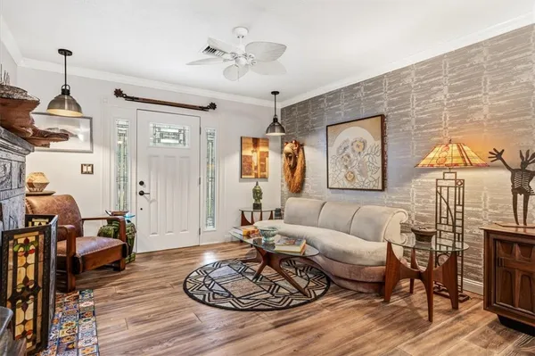 $389,000 | 3496 3rd Place, Vero Beach, FL 32968