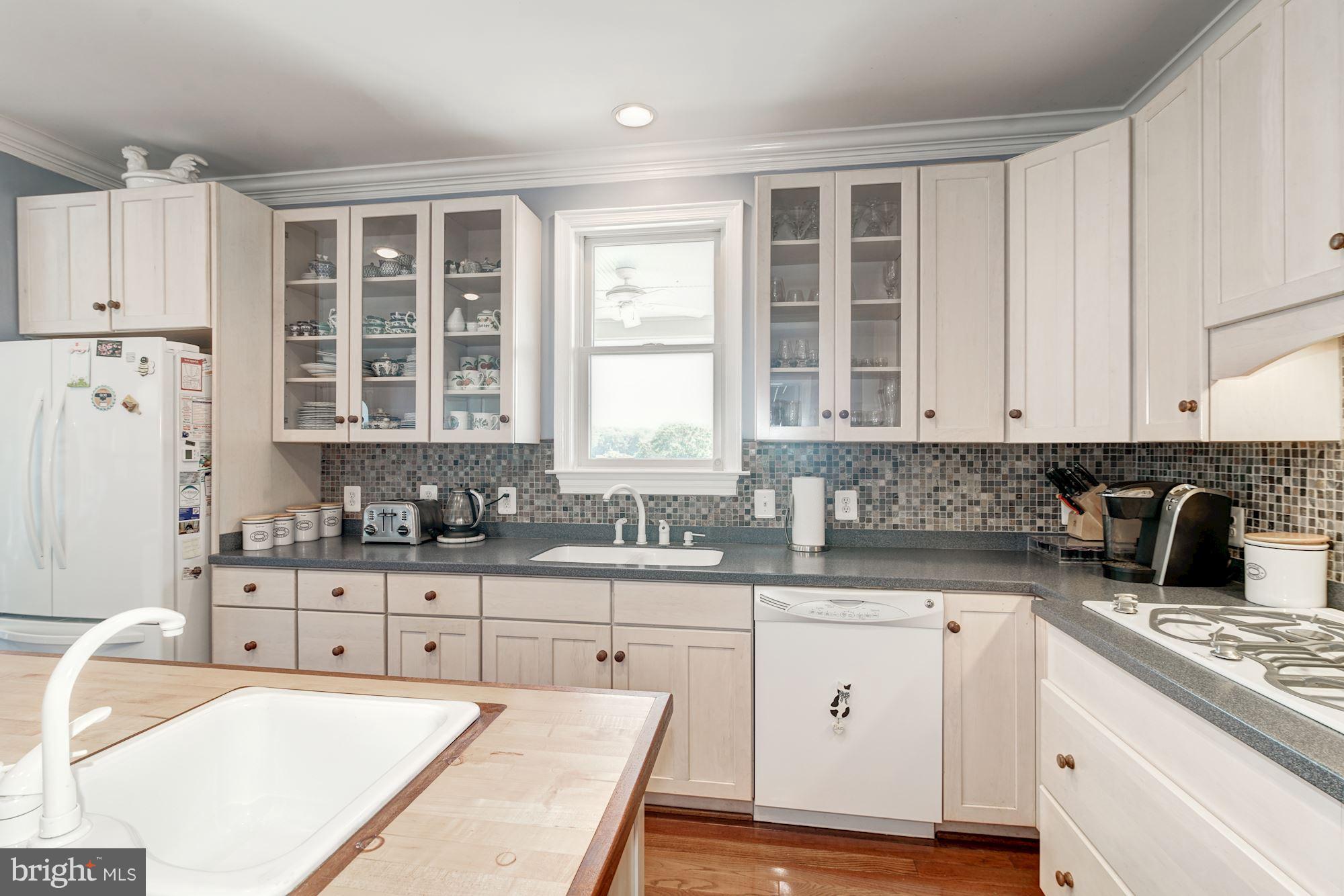 5881 Keyser Road Hume, VA 22639 - Photo 13 of 30 Kitchen