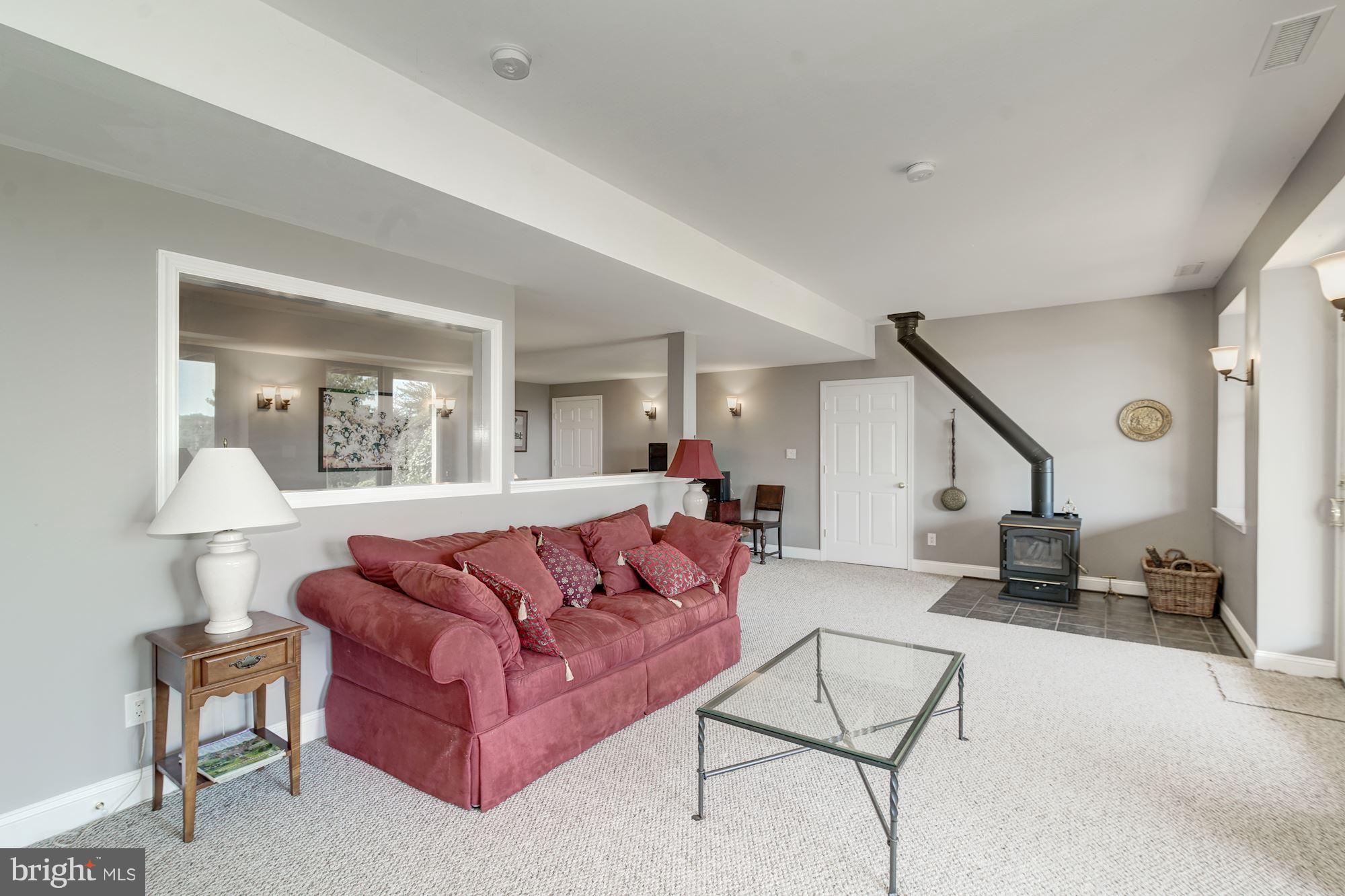 5881 Keyser Road Hume, VA 22639 - Photo 21 of 30 In-Law suite