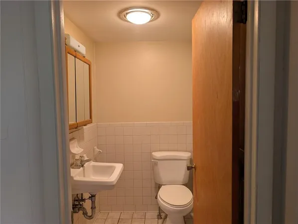 $1,000 | 623 Conrad Avenue, Charleroi, PA 15022