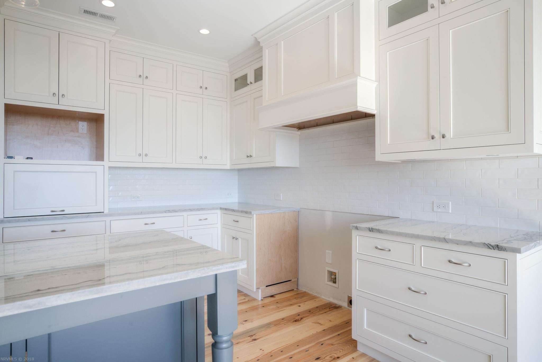 2764 Rutherford Drive Blacksburg, VA 24060 - Photo 13 of 64 Gallery Image 13