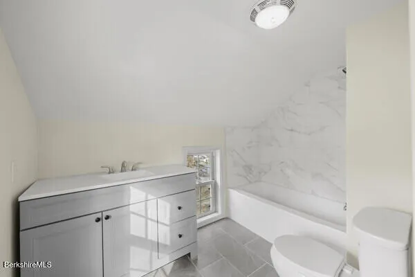 $389,000 | 1108 Highway 295, East Chatham, NY 12060