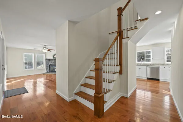 $389,000 | 1108 Highway 295, East Chatham, NY 12060