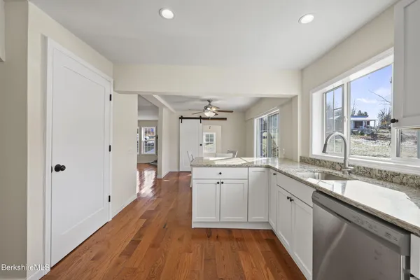 $389,000 | 1108 Highway 295, East Chatham, NY 12060