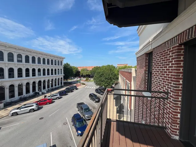 $1,500 | 15 11th Street, Unit C, Columbus, GA 31901