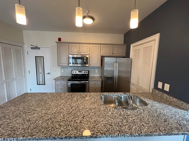 $1,500 | 15 11th Street, Unit C, Columbus, GA 31901