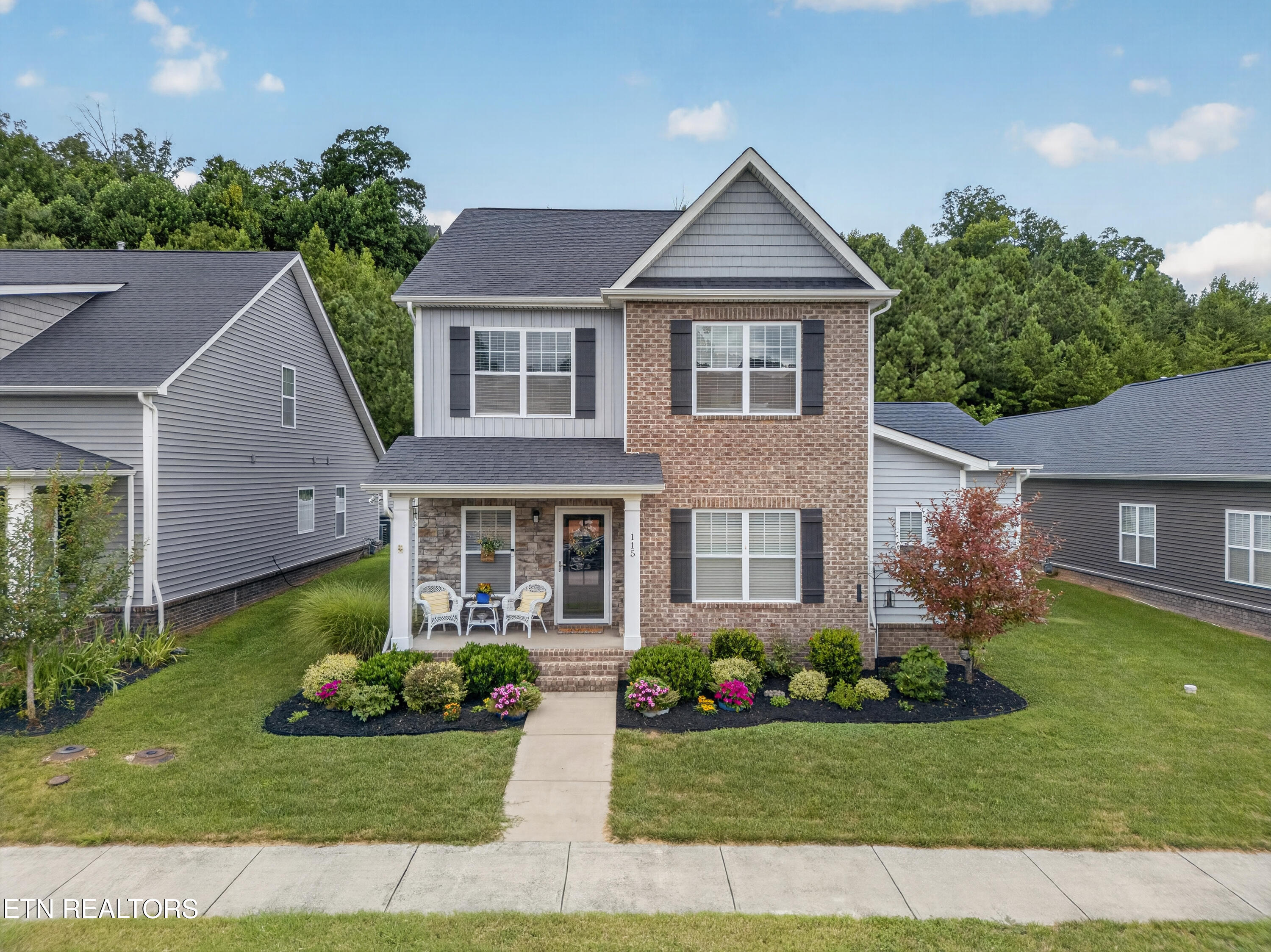 115 West Rarity Ridge Parkway Oak Ridge, TN 37830 - Photo 1 of 36 Front