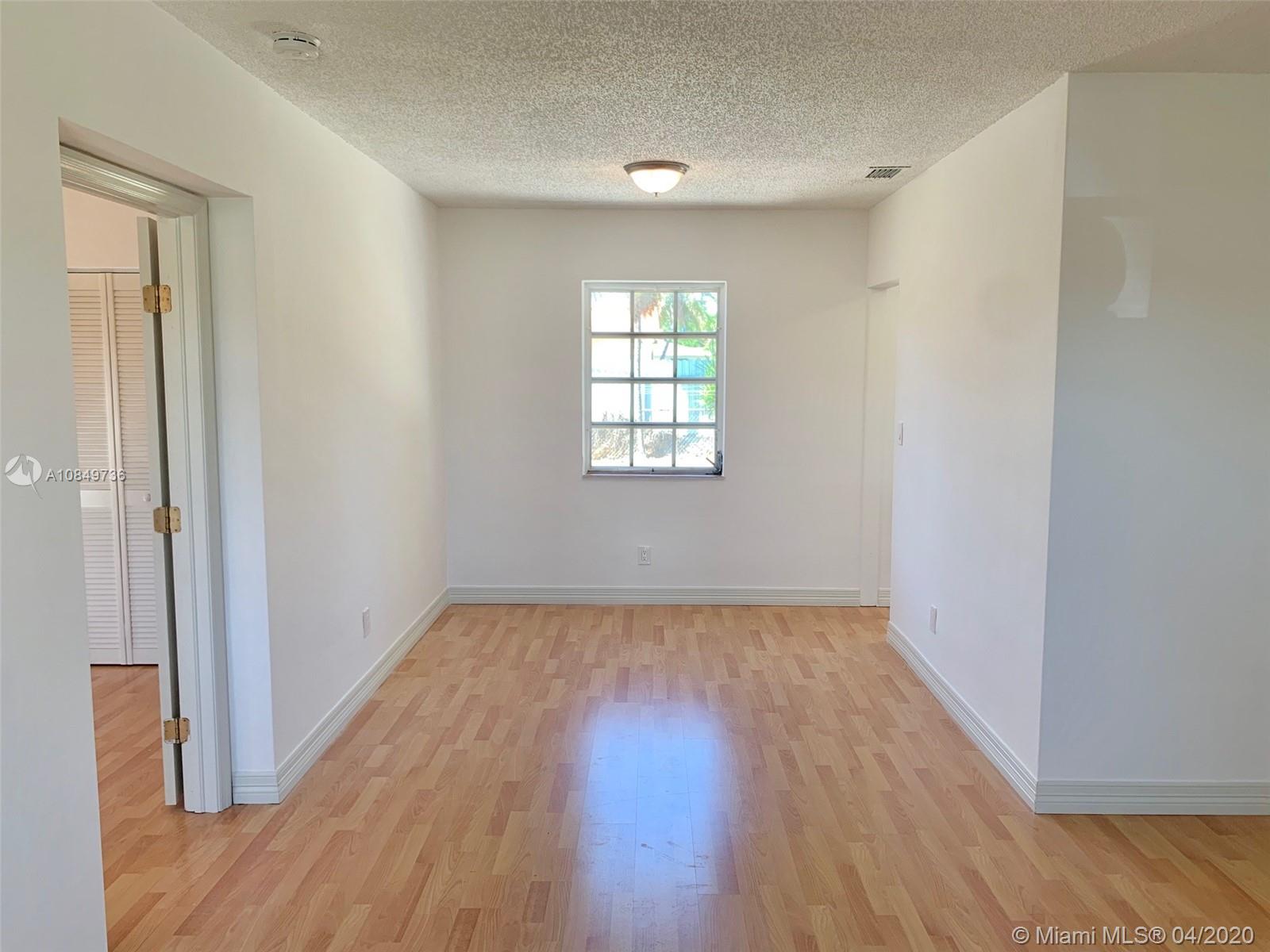 7515 Southwest 29th Street Miami, FL 33155 - Photo 5 of 23