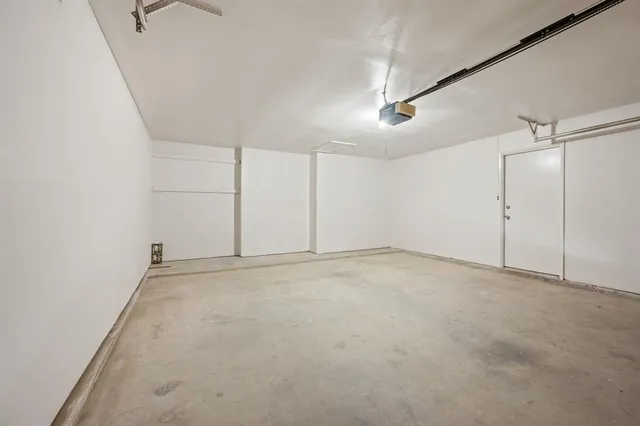 $294,500 | 408 Moss Hill Lane, Euless, TX 76039