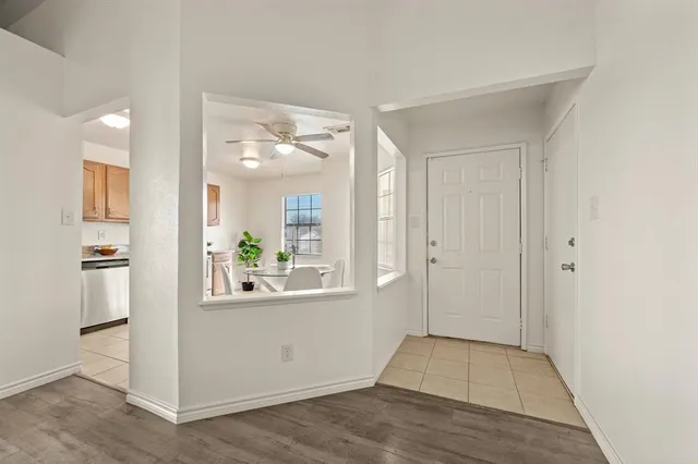 $294,500 | 408 Moss Hill Lane, Euless, TX 76039