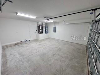 20193 Southwest 83rd Street Dunnellon, FL 34431 - Photo 27 of 31 a view of a garage