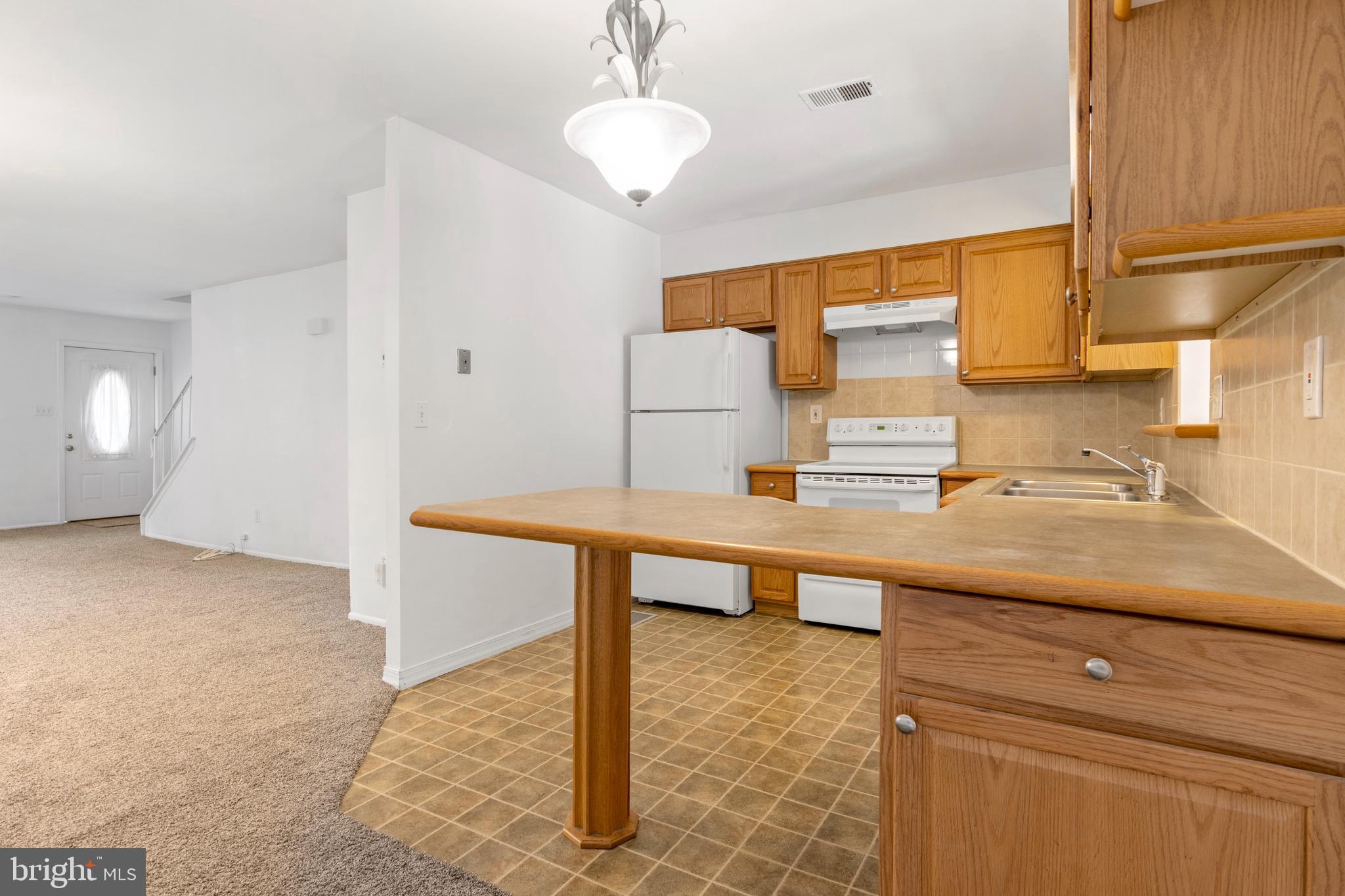 22 Markel Road Malvern, PA 19355 - Photo 6 of 23 Gallery Image 6