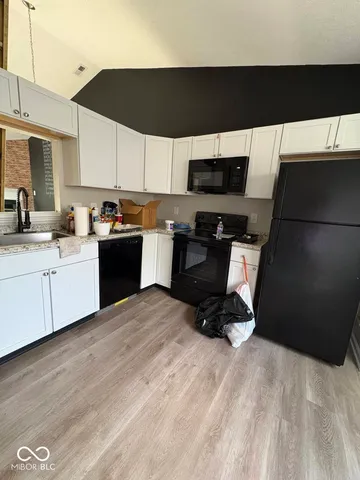 $280,000 | 144 Meadow Glen Drive, Avon, IN 46123