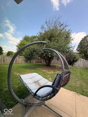 $280,000 | 144 Meadow Glen Drive, Avon, IN 46123