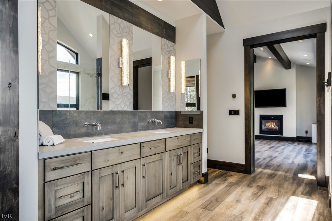 567 Alden Lane Incline Village, NV 89451 - Photo 15 of 35 a bathroom with a sink and a mirror