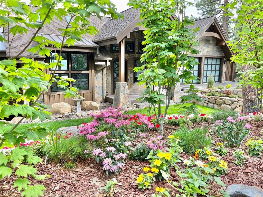 567 Alden Lane Incline Village, NV 89451 - Photo 4 of 35 a flower plants in front of the house