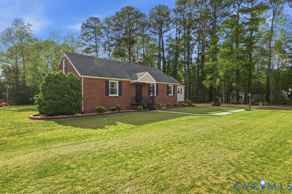 6410 Duncan Road Petersburg, VA 23803 - Photo 3 of 59