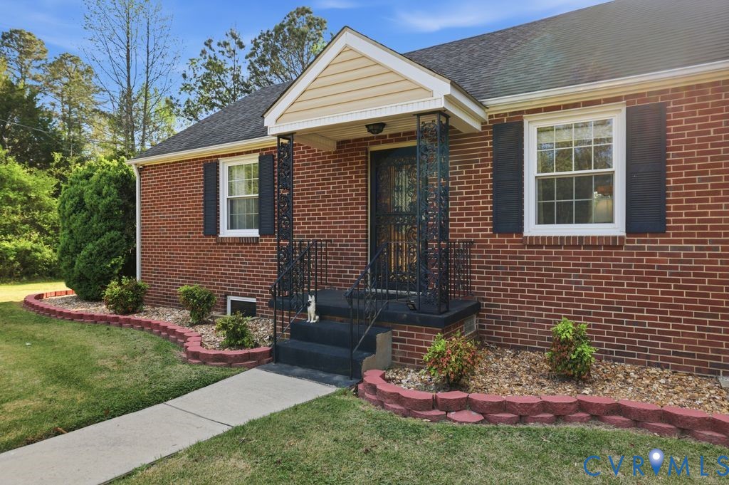 6410 Duncan Road Petersburg, VA 23803 - Photo 4 of 59