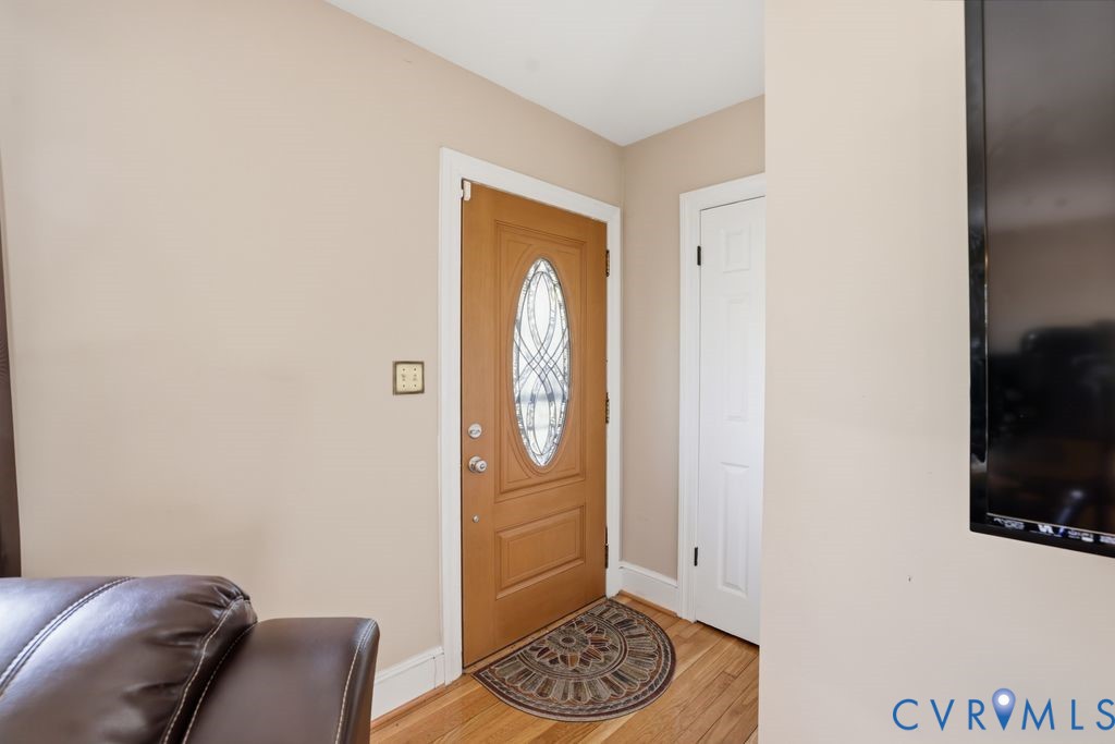 6410 Duncan Road Petersburg, VA 23803 - Photo 7 of 59