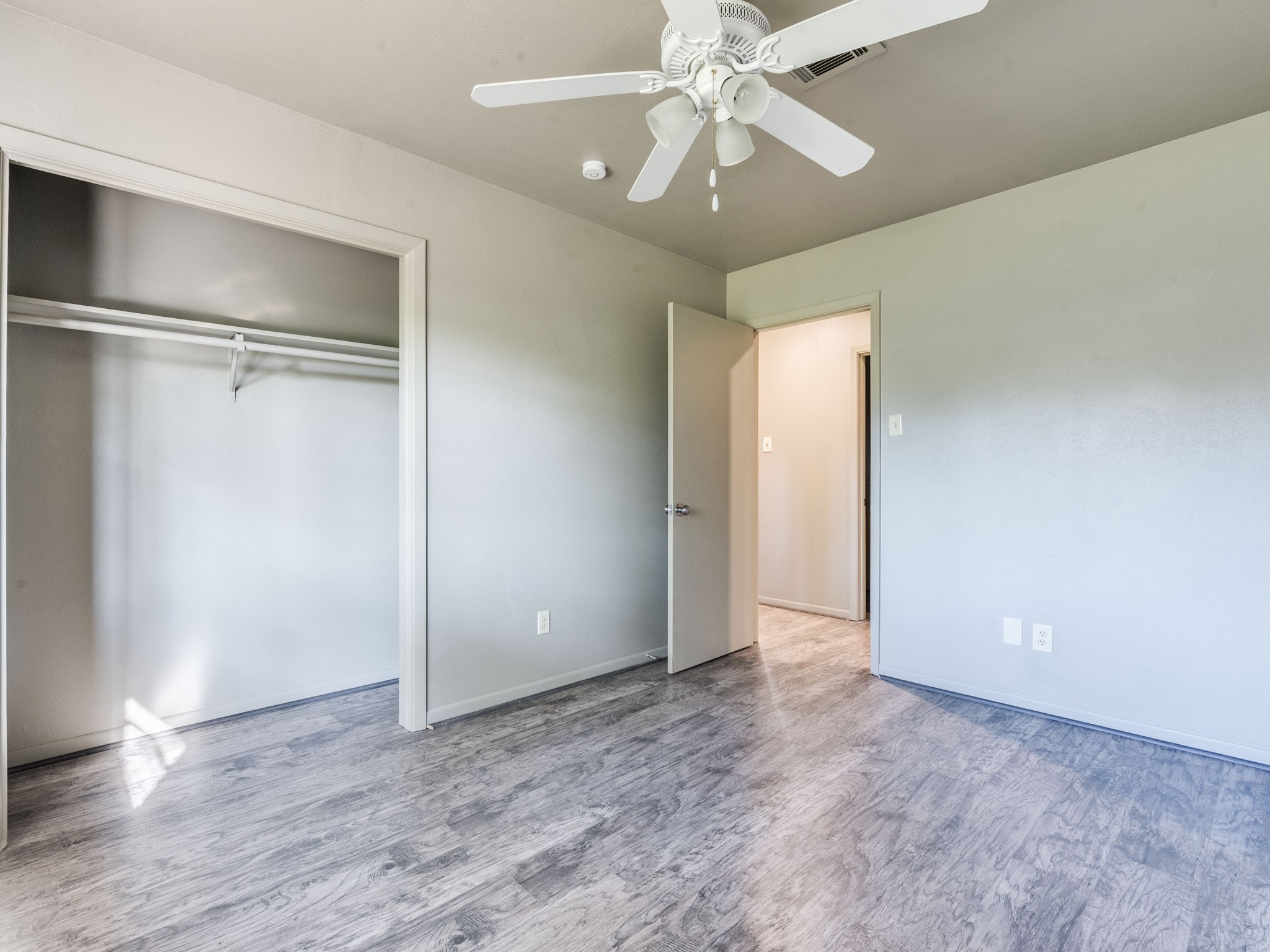 10606 Macmora Road Austin, TX 78758 - Photo 20 of 31