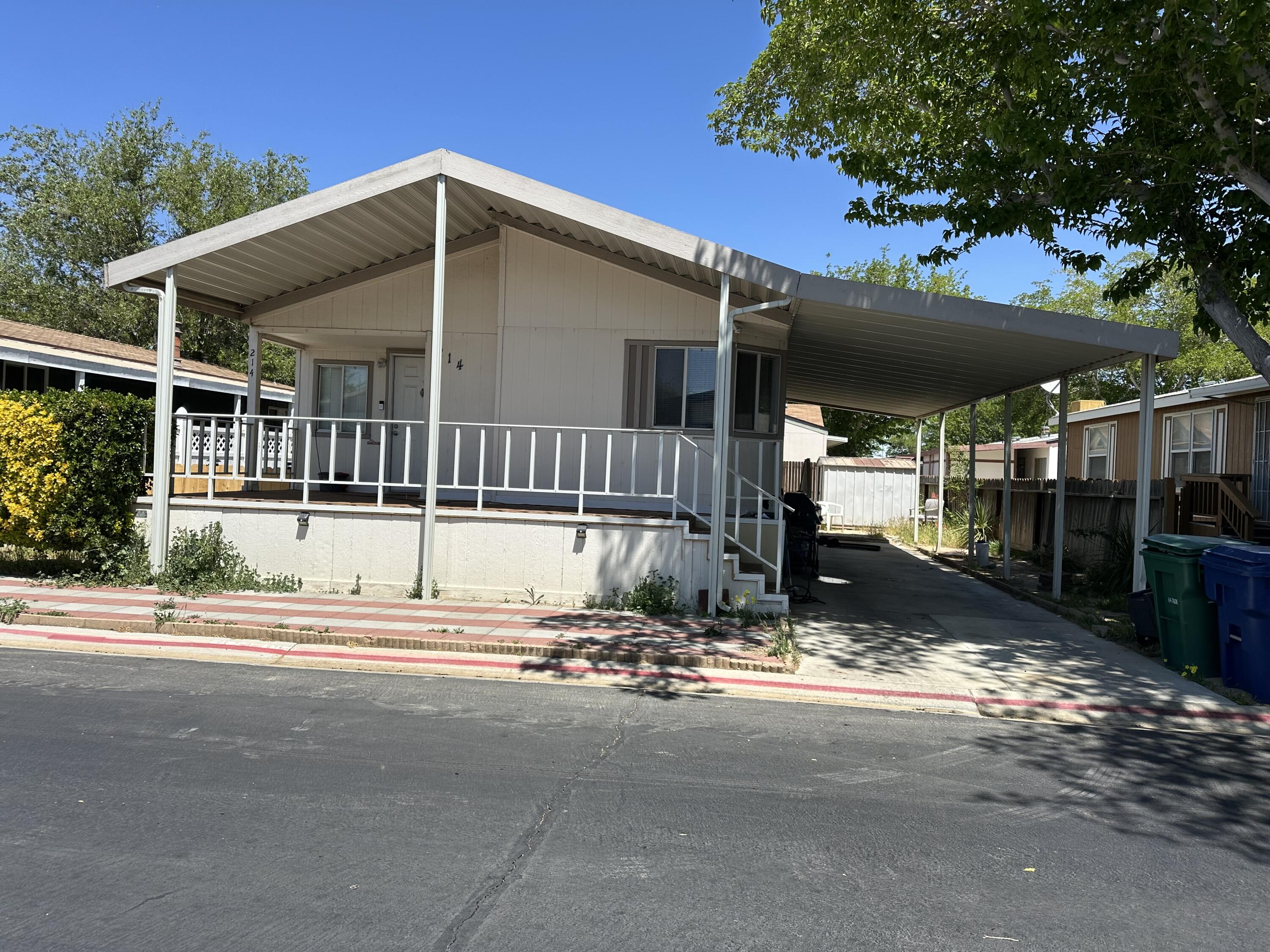 3524 Avenue R Palmdale, CA 93550 - Photo 2 of 4 a view of a house with a street