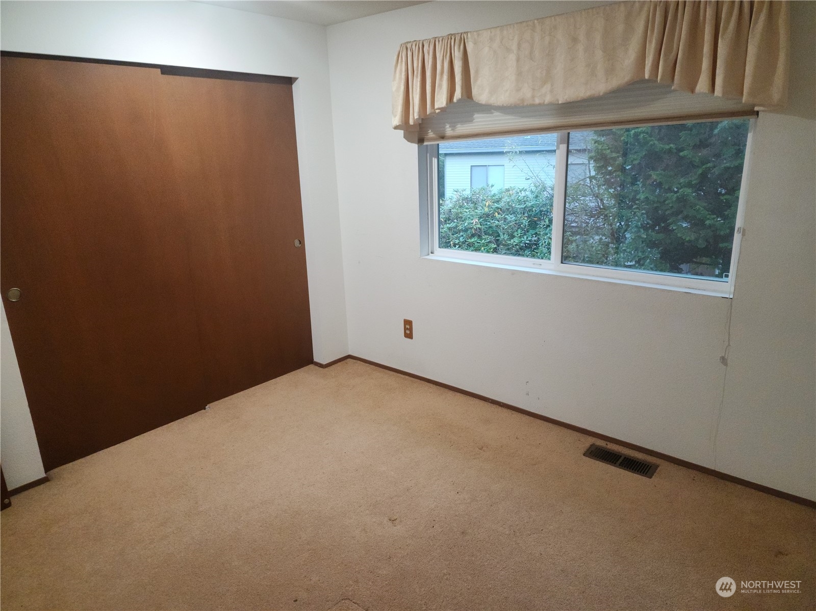 18302 151st Court Southeast Renton, WA 98058 - Photo 8 of 9 Gallery Image 8