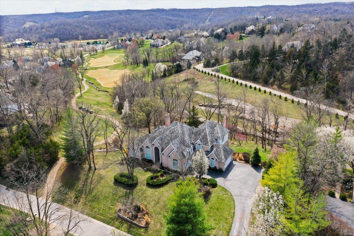 232 St Georges Drive St. Albans, MO 63073 - Photo 4 of 69