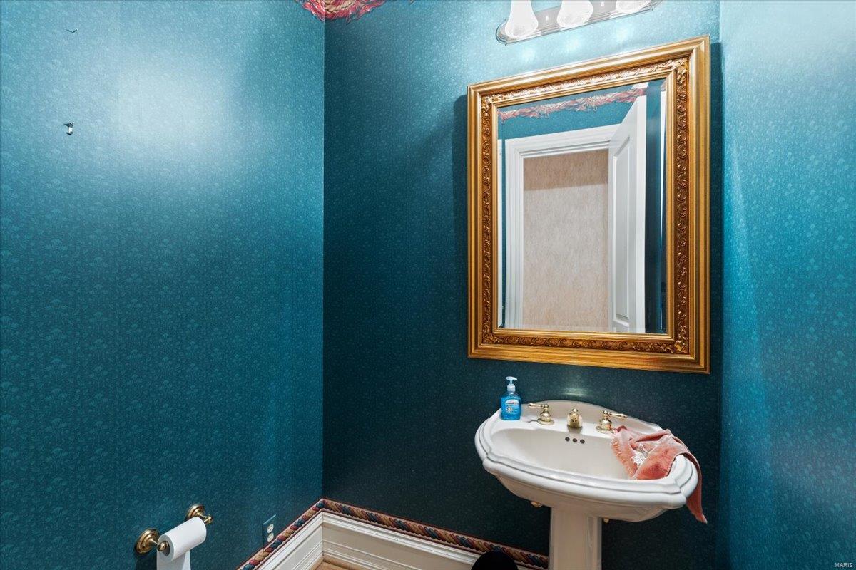 232 St Georges Drive St. Albans, MO 63073 - Photo 44 of 69