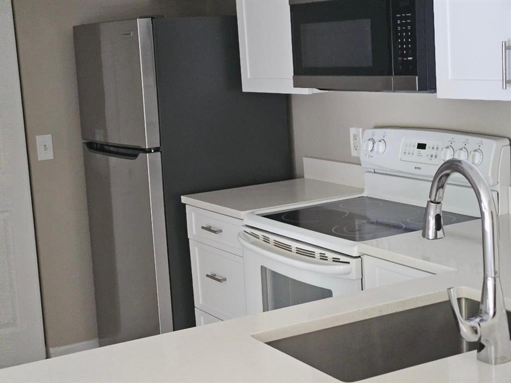 5041 Wiles Road, Unit 201 Coconut Creek, FL 33073 - Photo 15 of 17