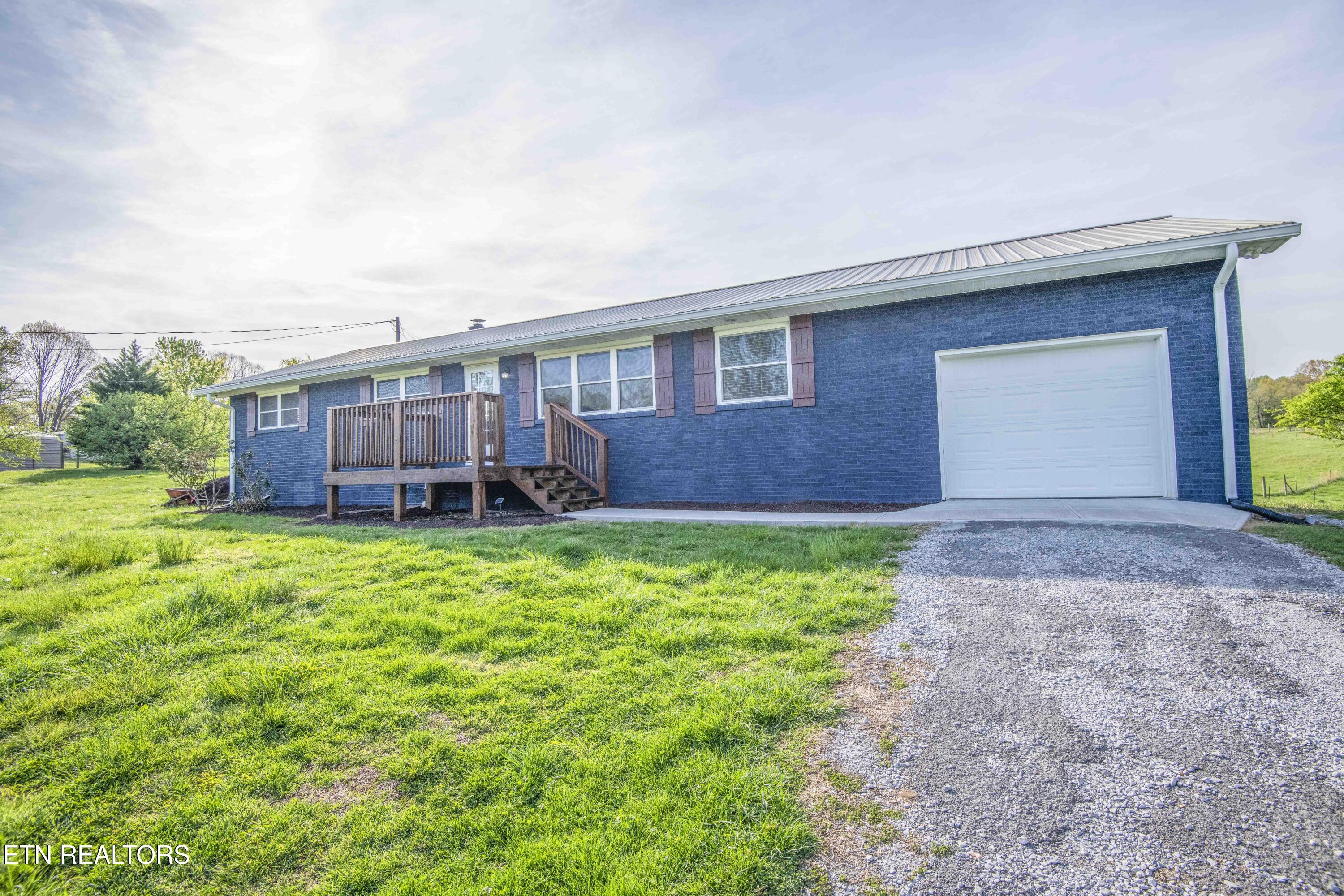 10732 Richland Road Mascot, TN 37806 - Photo 2 of 59 exterior 1_1
