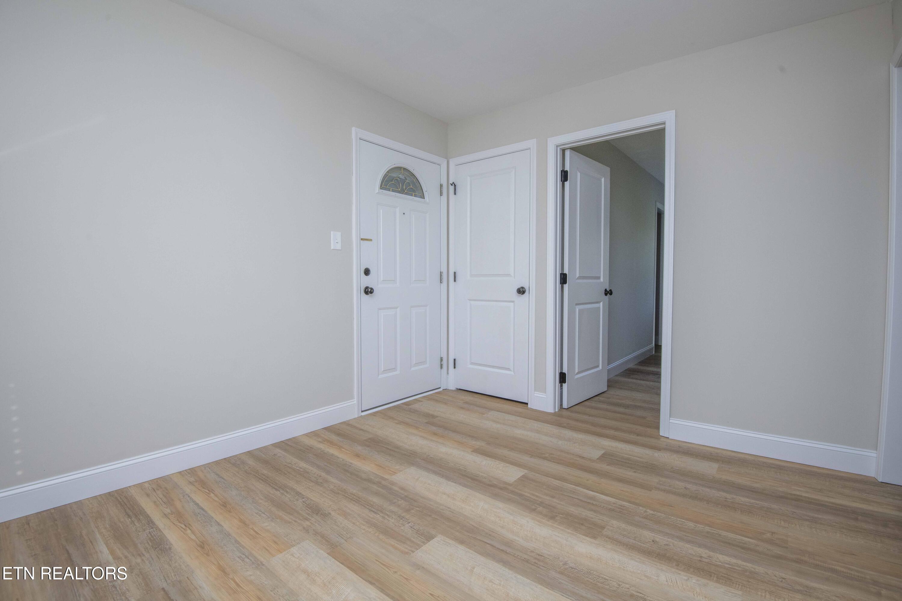 10732 Richland Road Mascot, TN 37806 - Photo 27 of 59 office_1