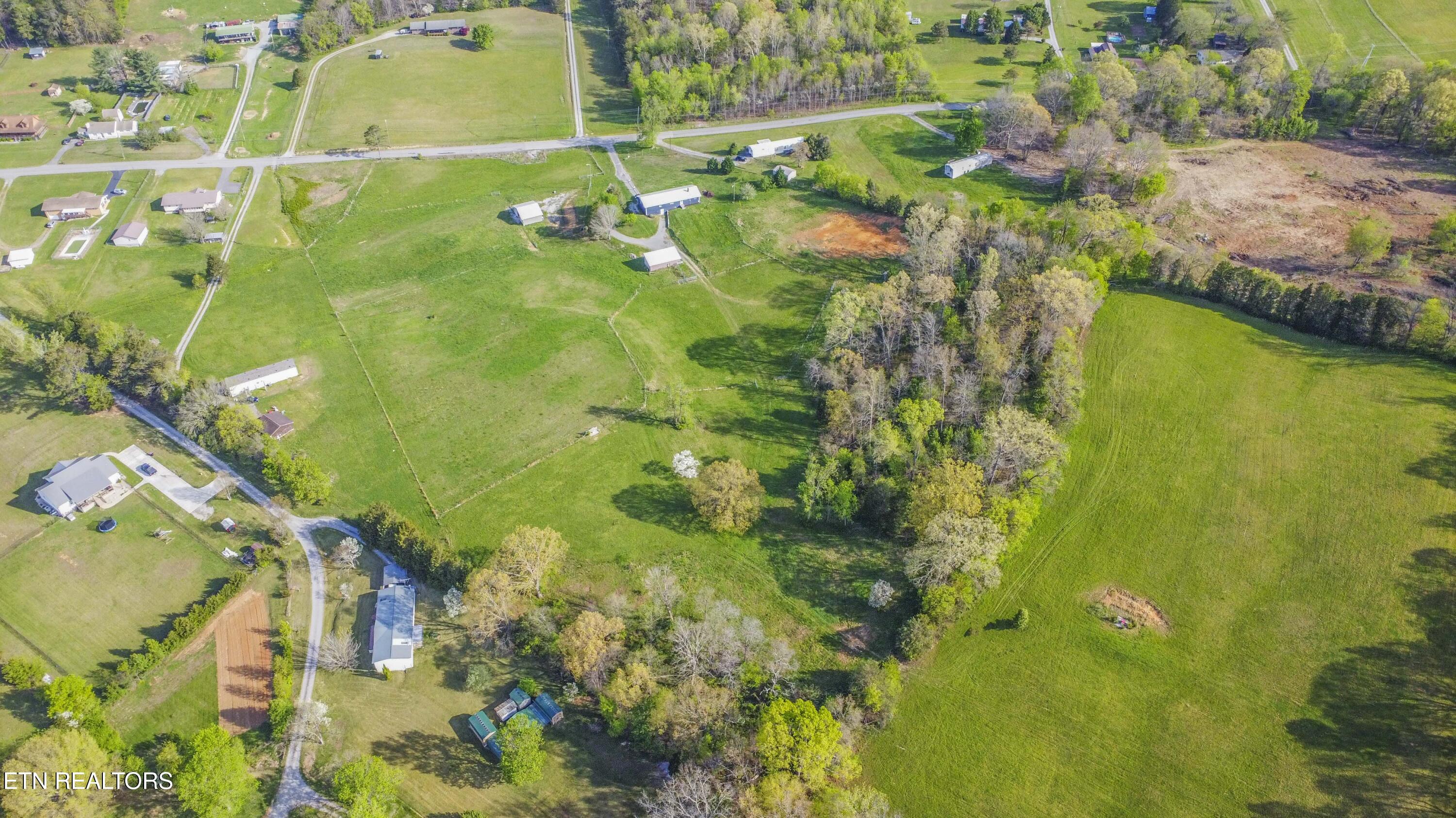 10732 Richland Road Mascot, TN 37806 - Photo 50 of 59 drone 24_1