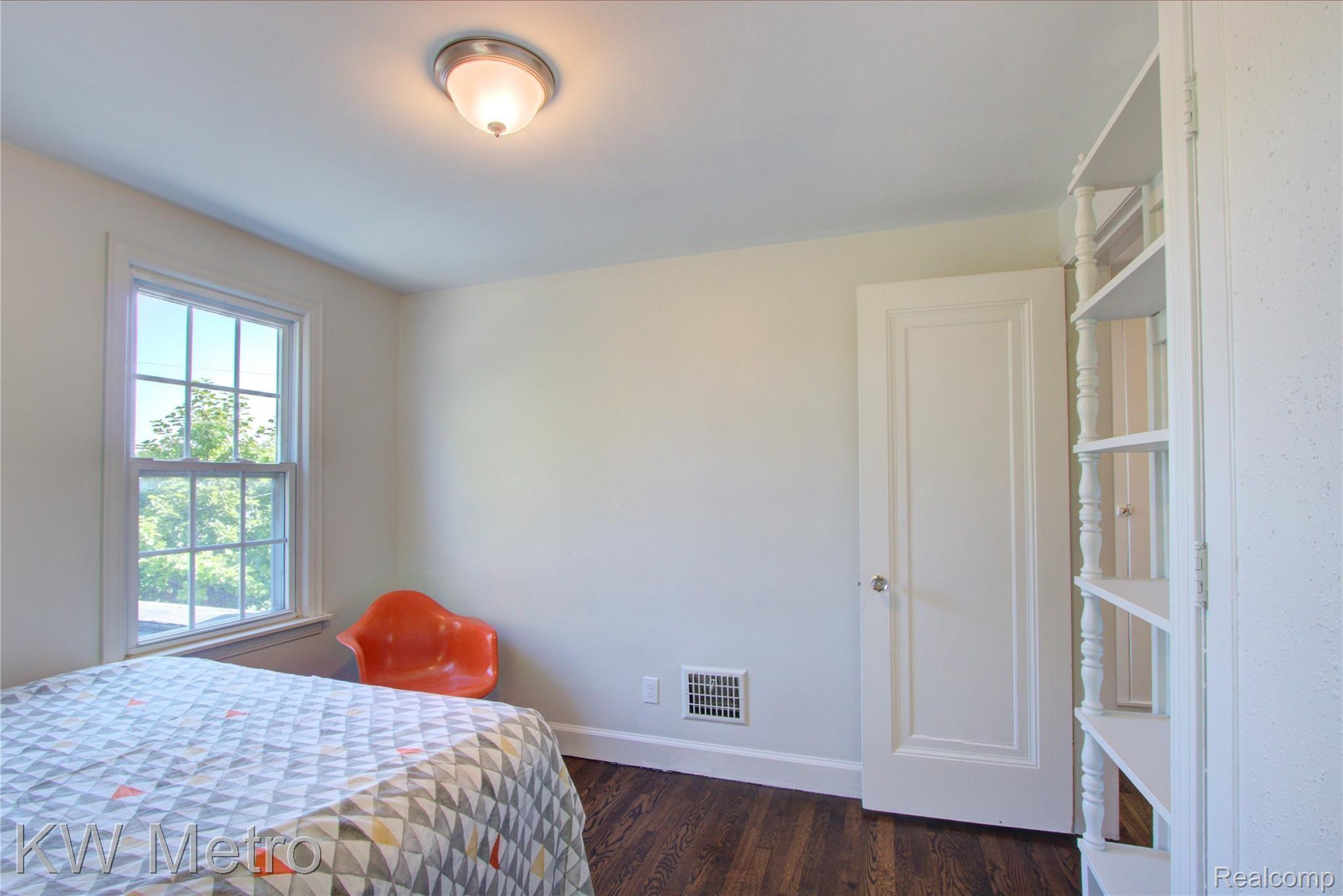 15 Maplefield Road Pleasant Ridge, MI 48069 - Photo 33 of 46 15 Maplefield Rd. 33