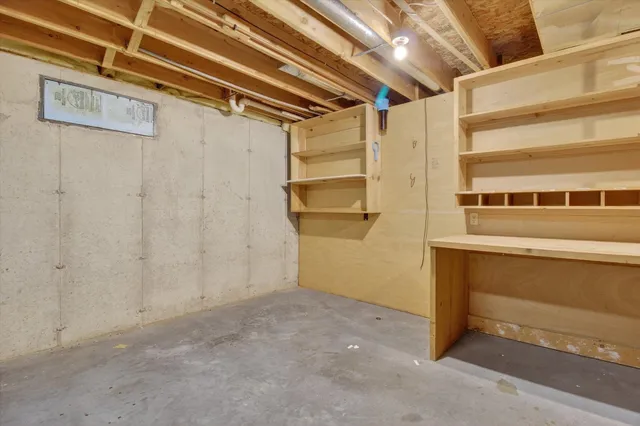 $359,900 | 52 Gunther Drive, Evansville, WI 53536