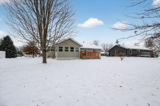 $359,900 | 52 Gunther Drive, Evansville, WI 53536