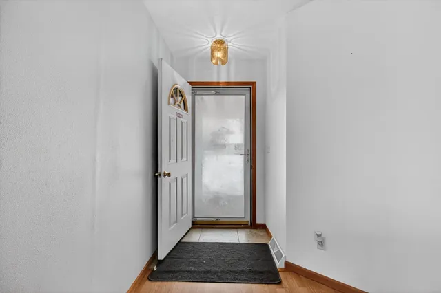 $359,900 | 52 Gunther Drive, Evansville, WI 53536