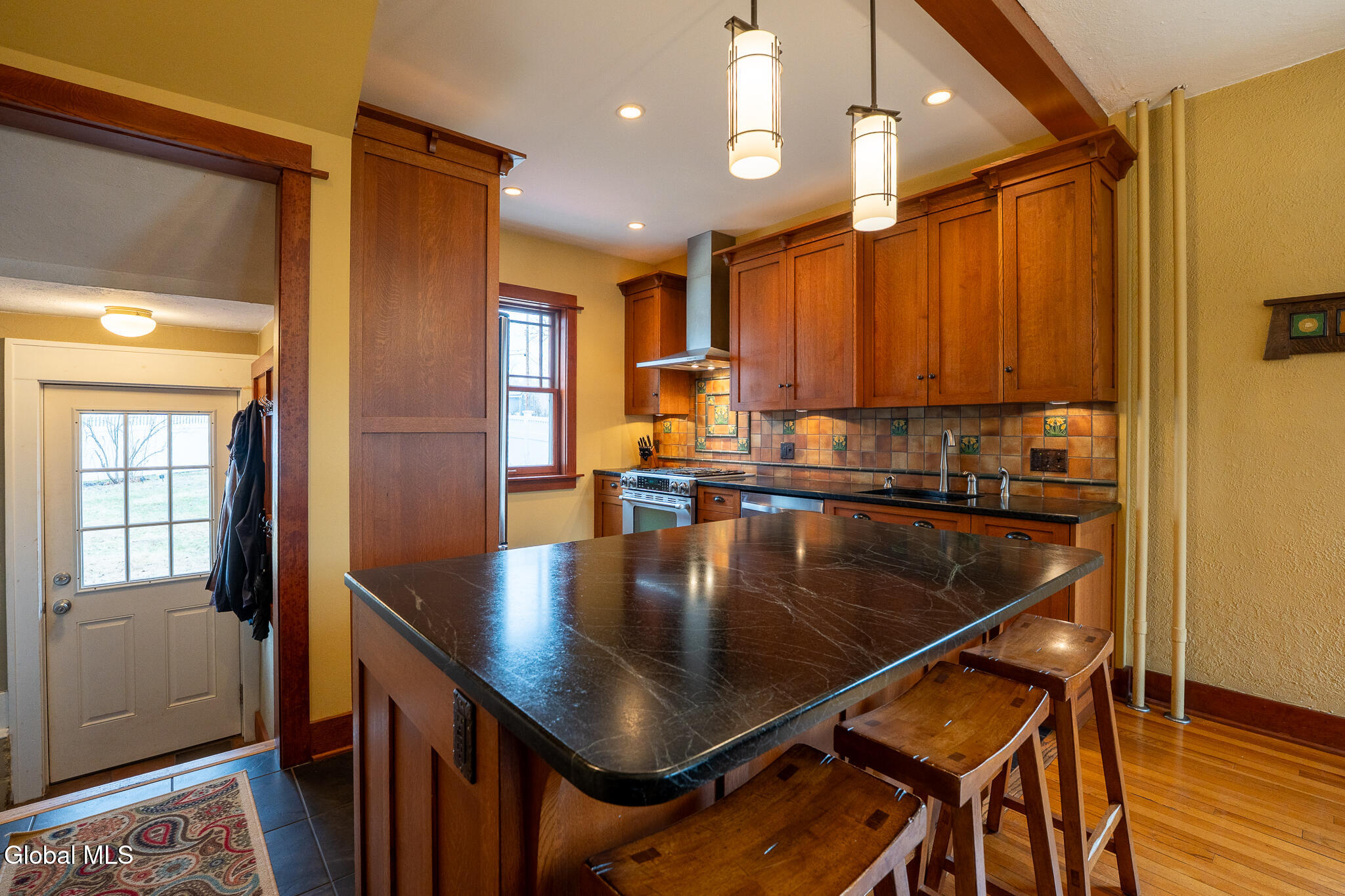 18 Bridge Street Bethlehem, NY 12159 - Photo 15 of 69 18