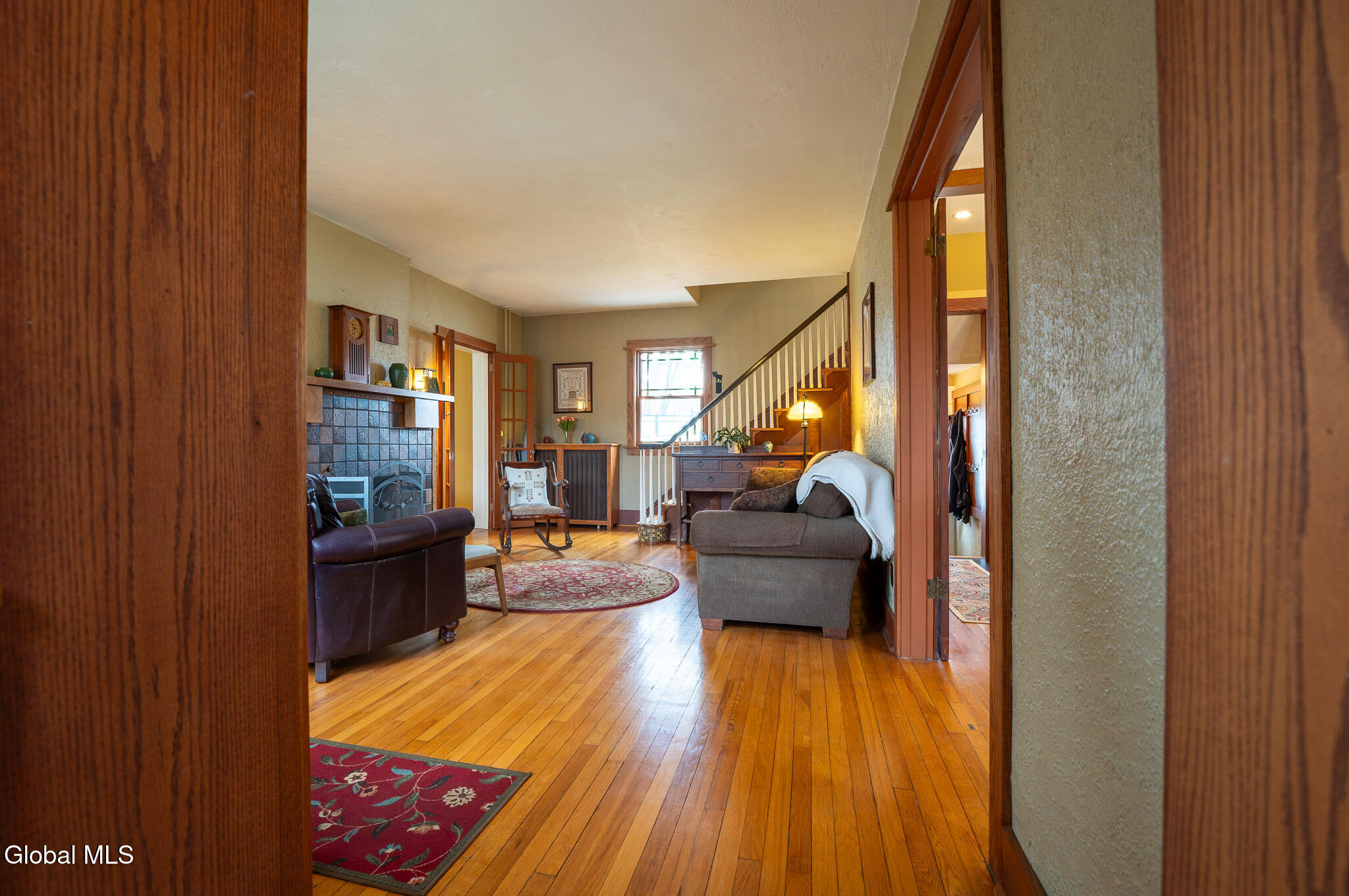 18 Bridge Street Bethlehem, NY 12159 - Photo 4 of 69 6jpg