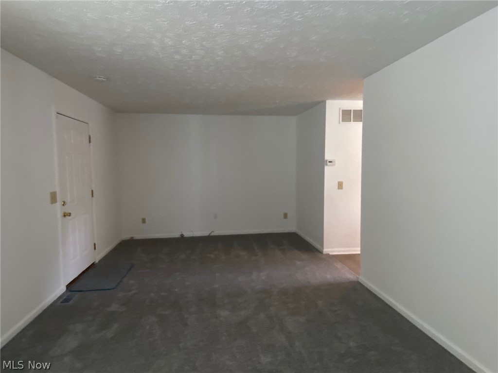 686 Patterson Avenue Akron, OH 44310 - Photo 8 of 22 Gallery Image 8